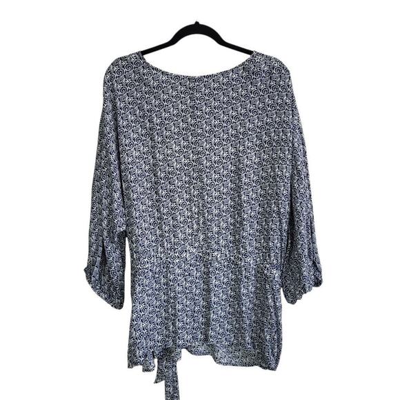 Talbots Side Tie Faux Wrap Top 3X Blue Scroll V-neck 3/4 Sleeve Slimming NEW - Picture 3 of 13